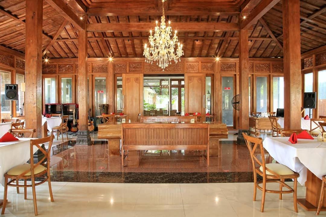 Djembar Inn Kalasan エクステリア 写真