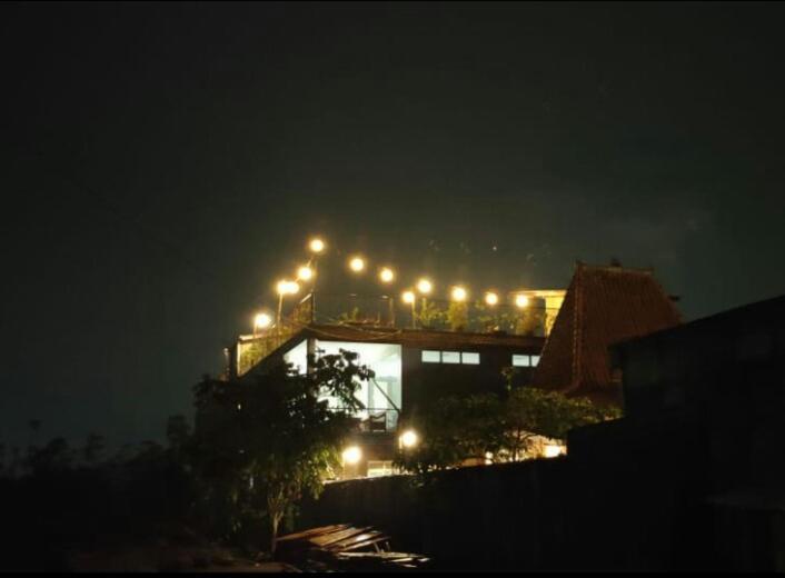 Djembar Inn Kalasan エクステリア 写真